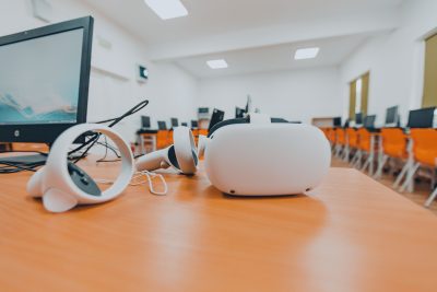 Laboratorul de informatică de la Școala Gimnazială “George Coșbuc” din Târgu Mureș a fost renovat