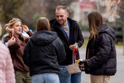 Partidul Național Liberal vă urează o primăvară frumoasă!